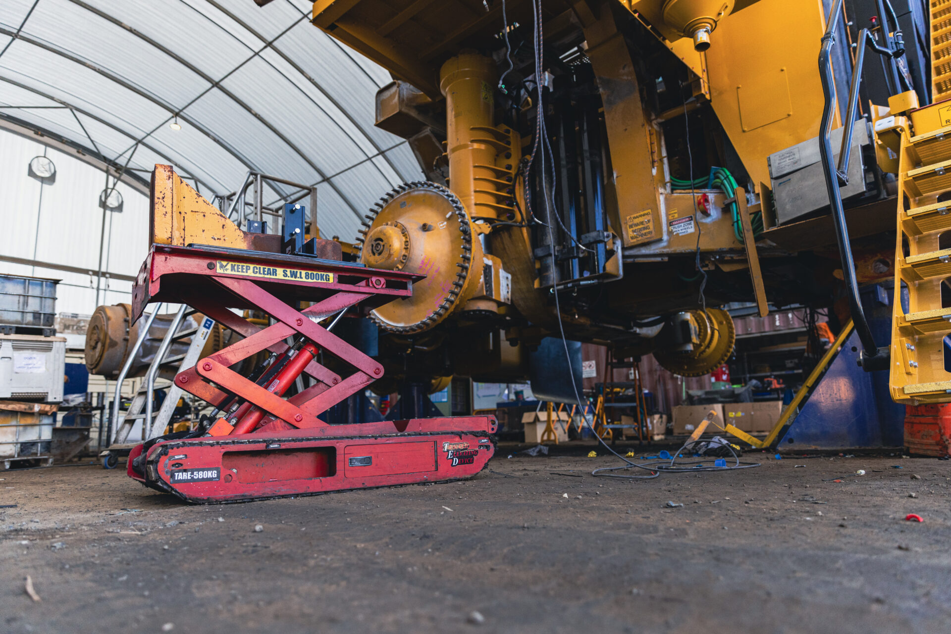 TED (Tracked Elevating Device)